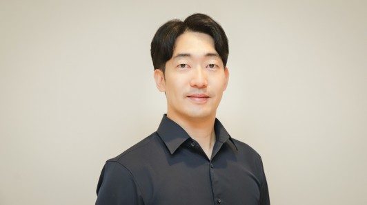 Jongwoo Ahn
